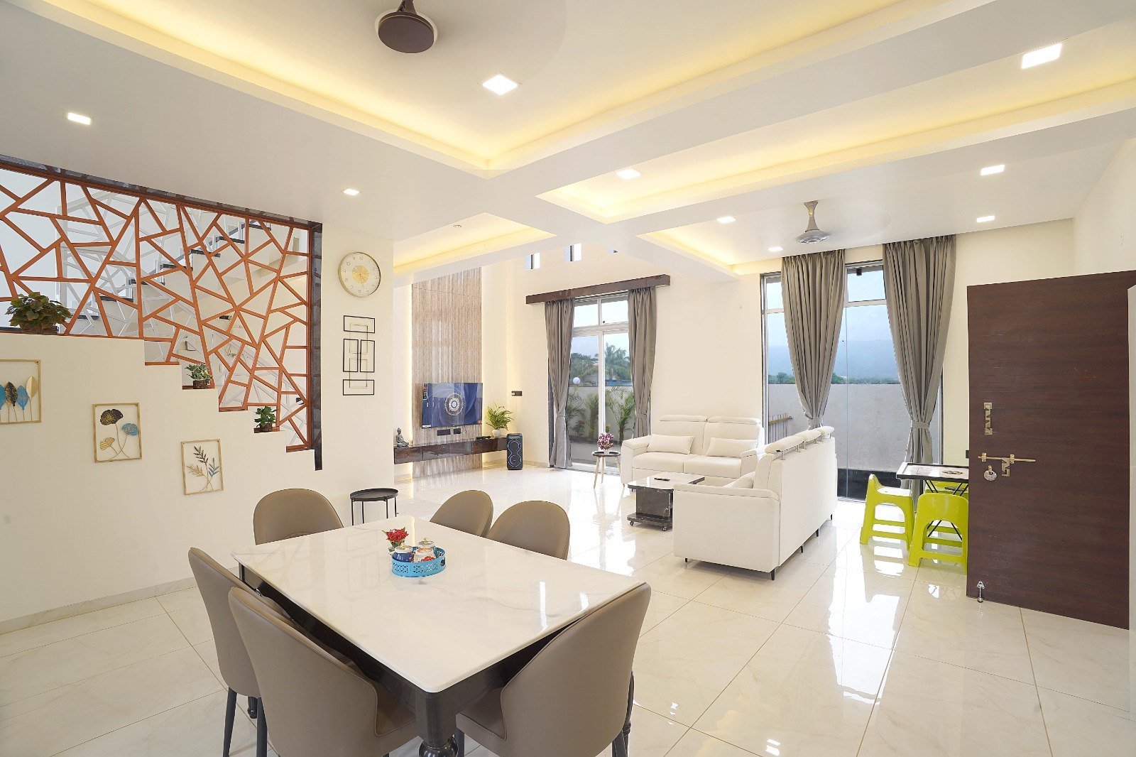 Kitchen & Dining - The Grand Vista