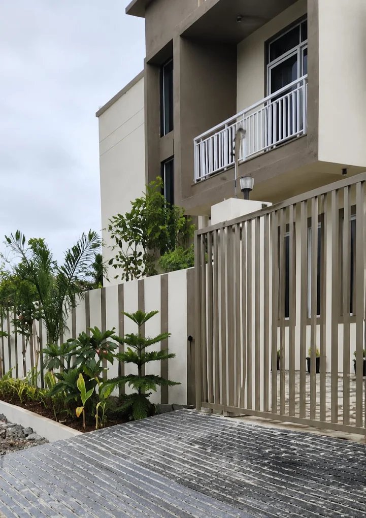 Villa & Exterior - The Grand Vista